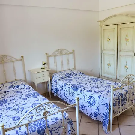 Il Trullo Delle Rondini