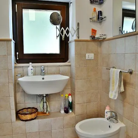Holiday home Il Trullo Delle Rondini *